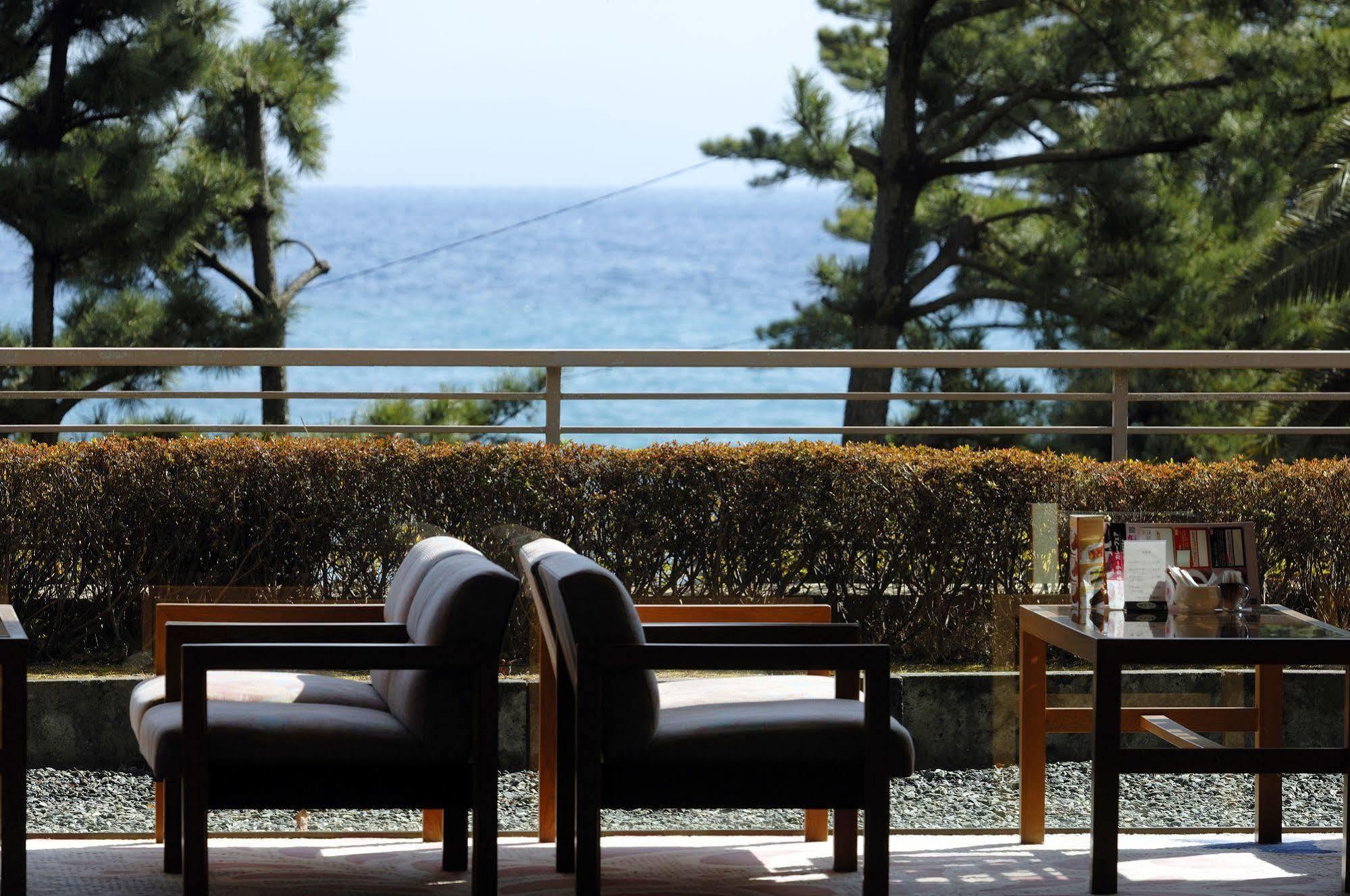 ホテル 伊豆今井浜温泉 今井荘 河津町 エクステリア 写真
